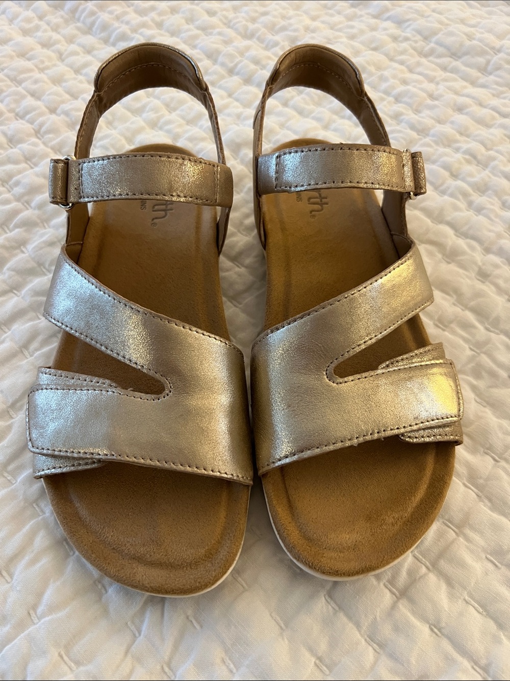 Women’s Champagne Gold Comfort Sandals
